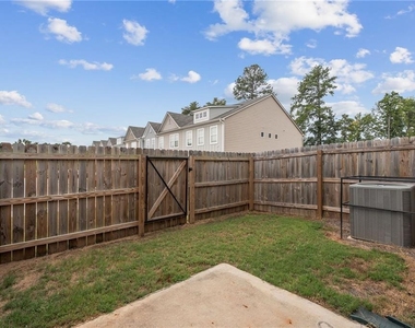 5797 Calle Vista Drive - Photo Thumbnail 25