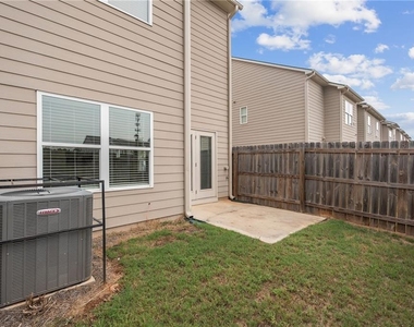 5797 Calle Vista Drive - Photo Thumbnail 26