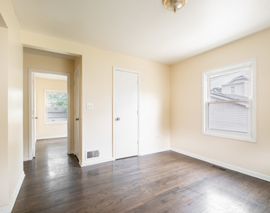 12416 S Princeton Avenue - Photo Thumbnail 8
