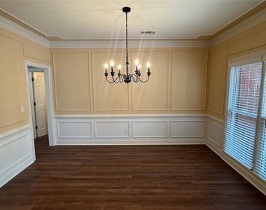 3314 Collier Point - Photo Thumbnail 2
