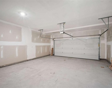 4171 Dean Grove Way - Photo Thumbnail 39