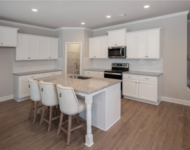5412 Maple Grove Lane - Photo Thumbnail 5