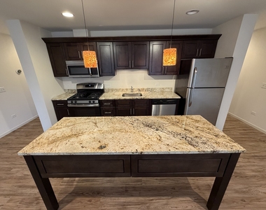 118 N Prospect Street - Photo Thumbnail 10