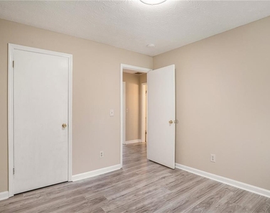 3602 Hopkins Court - Photo Thumbnail 10