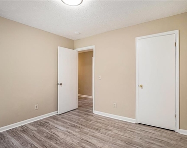 3602 Hopkins Court - Photo Thumbnail 11
