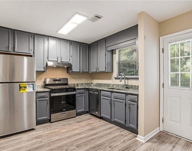 3602 Hopkins Court - Photo Thumbnail 4