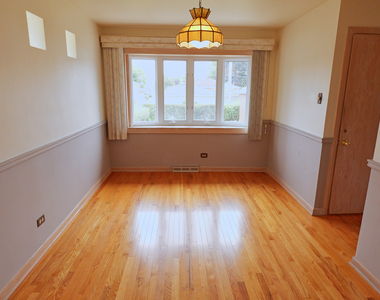 4537 W 100th Place - Photo Thumbnail 4