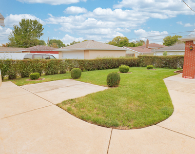 4537 W 100th Place - Photo Thumbnail 17
