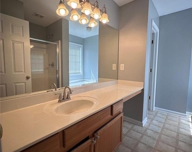 698 Parc River Boulevard - Photo Thumbnail 9