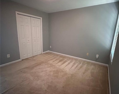 698 Parc River Boulevard - Photo Thumbnail 11