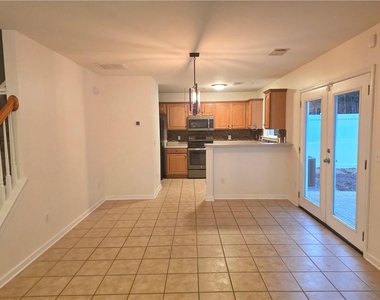 411 Chatooga Lane - Photo Thumbnail 3