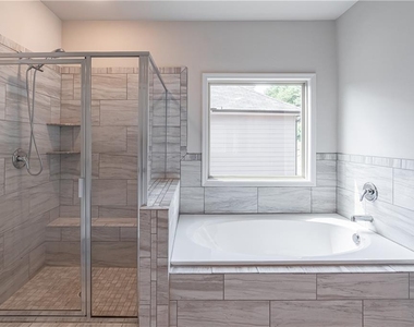 4293 Shandi Cove - Photo Thumbnail 12