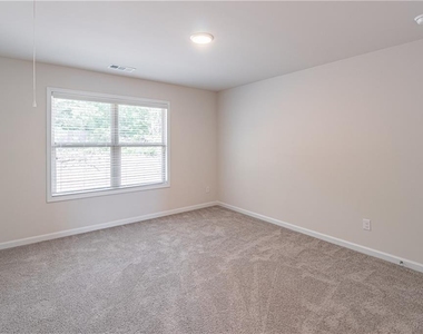 4293 Shandi Cove - Photo Thumbnail 14