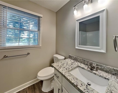 707 Ketch Cove - Photo Thumbnail 12