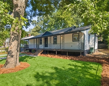 473 Morningside Drive Ne - Photo Thumbnail 2