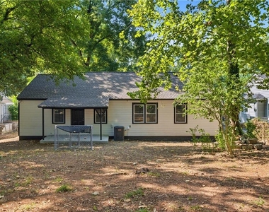 473 Morningside Drive Ne - Photo Thumbnail 34