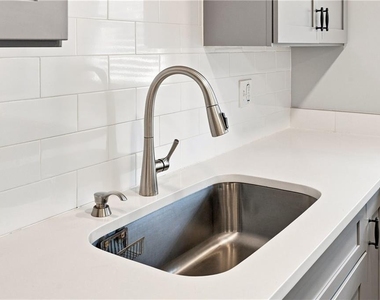 473 Morningside Drive Ne - Photo Thumbnail 16