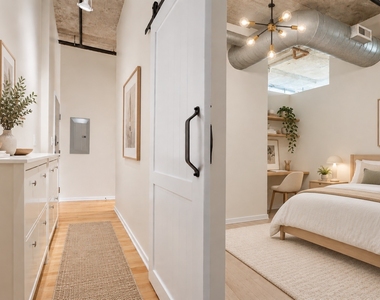 933 W Van Buren Street - Photo Thumbnail 13