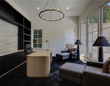 3570 Knollwood Drive Nw - Photo Thumbnail 10
