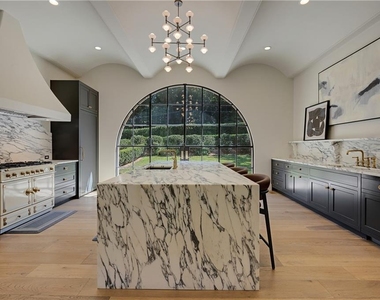 3570 Knollwood Drive Nw - Photo Thumbnail 11
