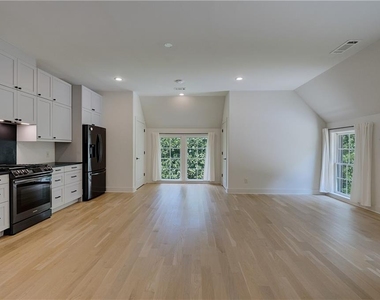 3570 Knollwood Drive Nw - Photo Thumbnail 104