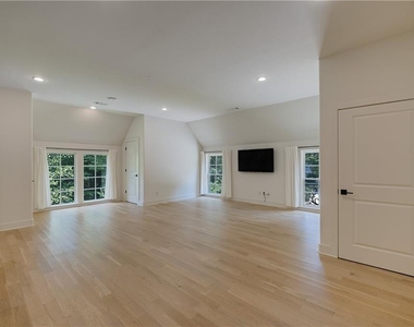 3570 Knollwood Drive Nw - Photo Thumbnail 101