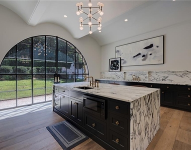 3570 Knollwood Drive Nw - Photo Thumbnail 13
