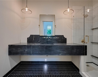 3570 Knollwood Drive Nw - Photo Thumbnail 100