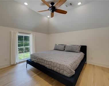 3570 Knollwood Drive Nw - Photo Thumbnail 106