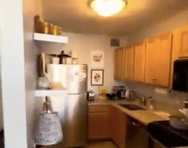 444 W Fullerton Parkway - Photo Thumbnail 4