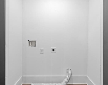 170 Stanhope Circle Nw - Photo Thumbnail 17