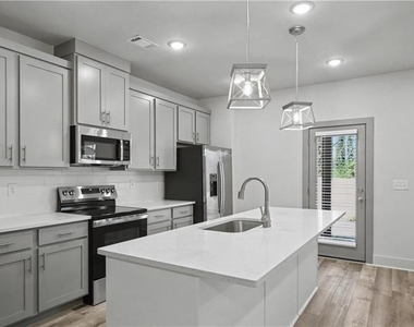 4225 Fern River Trail - Photo Thumbnail 9