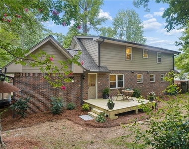 1303 Faraday Place - Photo Thumbnail 31