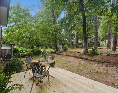 1303 Faraday Place - Photo Thumbnail 30