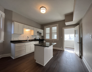 3252 S Princeton Avenue - Photo Thumbnail 8