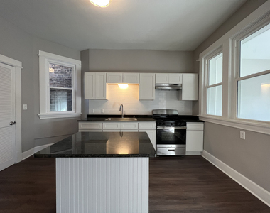 3252 S Princeton Avenue - Photo Thumbnail 6