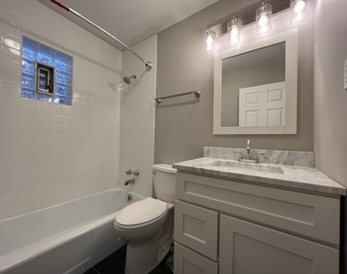 3252 S Princeton Avenue - Photo Thumbnail 10