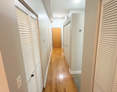2 S Leavitt Street - Photo Thumbnail 14