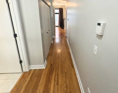 2 S Leavitt Street - Photo Thumbnail 2