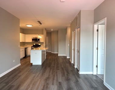 11808 W Coral Street - Photo Thumbnail 6