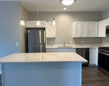 11808 W Coral Street - Photo Thumbnail 2