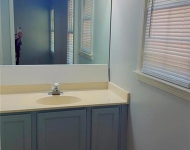 579 Hambrick Square - Photo Thumbnail 16