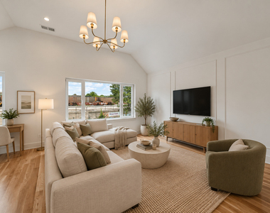 1355 W 16th Street - Photo Thumbnail 4