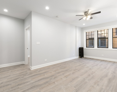 7620 N Eastlake Terrace - Photo Thumbnail 1