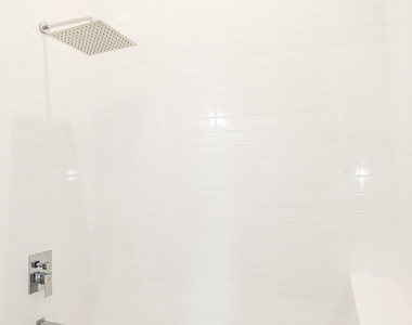 2402 W Carmen Avenue - Photo Thumbnail 14