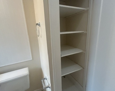 1114 Maple Avenue - Photo Thumbnail 15