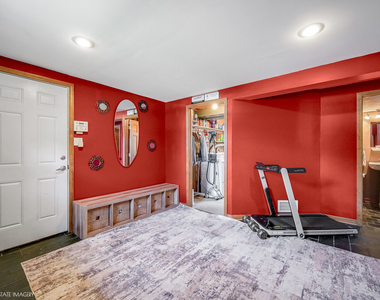 2905 Edgewood Parkway - Photo Thumbnail 14
