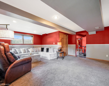 2905 Edgewood Parkway - Photo Thumbnail 13
