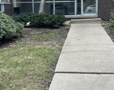 8500 Skokie Boulevard - Photo Thumbnail 1