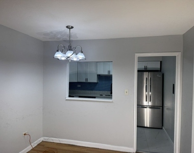8500 Skokie Boulevard - Photo Thumbnail 5